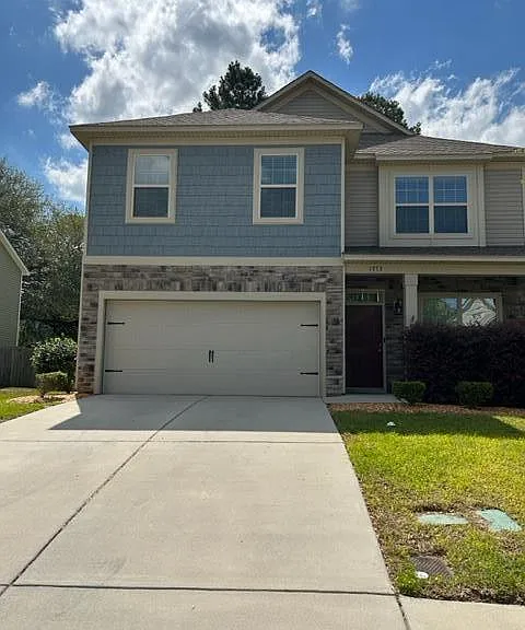 1773 Trevino Dr — Photo 1