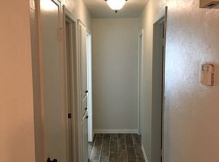 929 Windsor Ct, Yukon, OK 73099