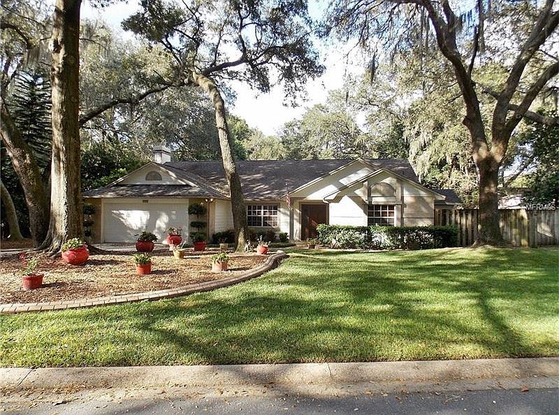 1st image of 2758 Buckhorn Oaks Dr