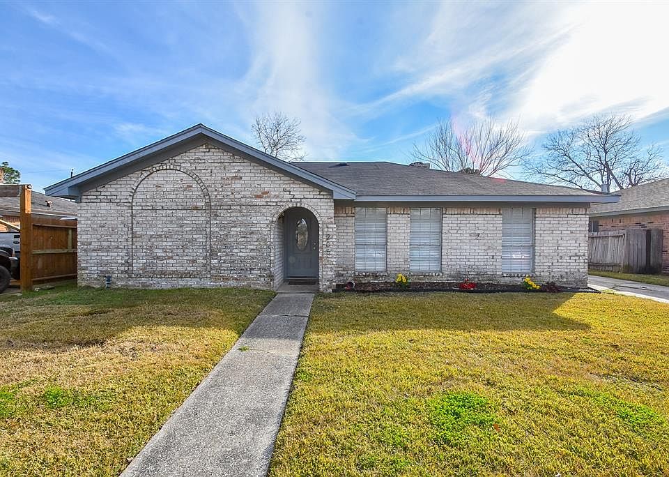 1st image of 12051 Sela Ln