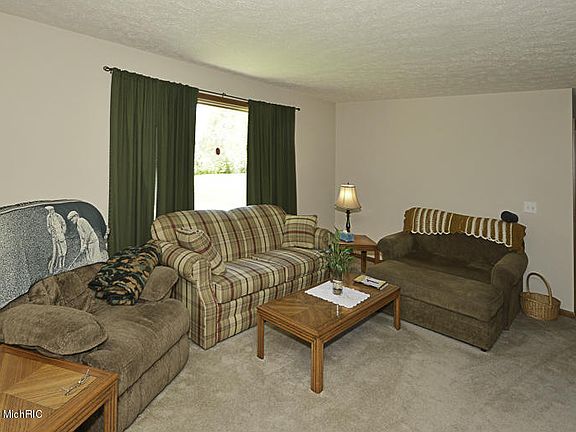 2nd image of 15011 S 1st St