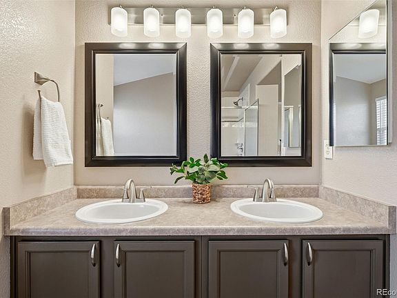 5th image of 6471 St Vrain Ranch Boulevard