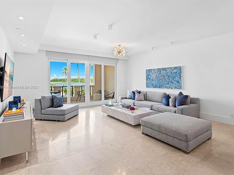 2122 Fisher Island Dr #2122 — Photo 14