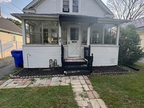 21 Fullerton St, Springfield, MA 01151
