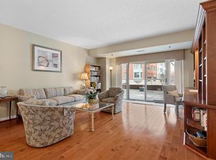 24 Courthouse Sq APT 105, Rockville, MD 20850