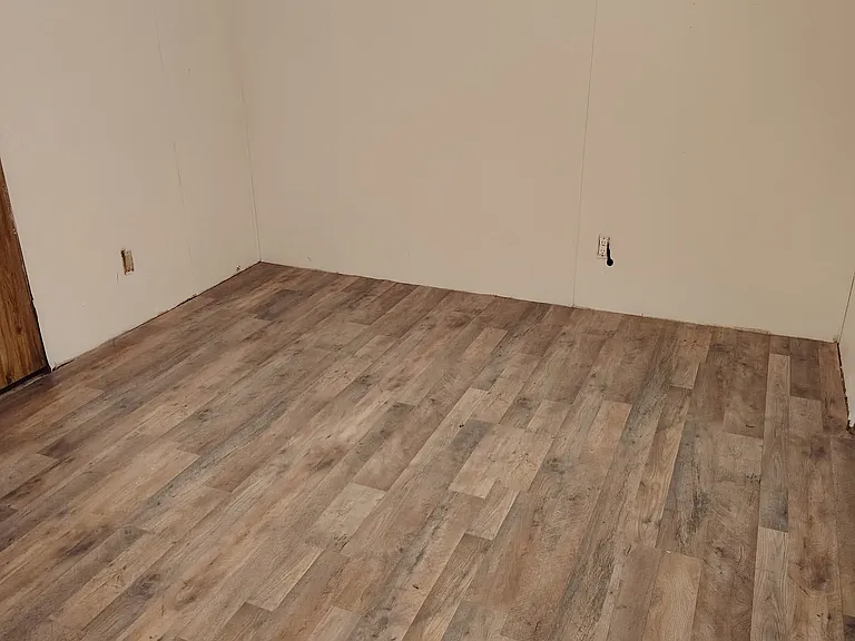 103 Podium Rd — Photo 3