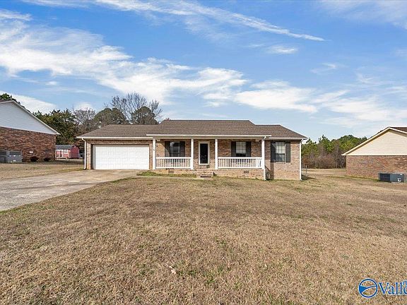 2nd image of 1506 W Stewart Rd