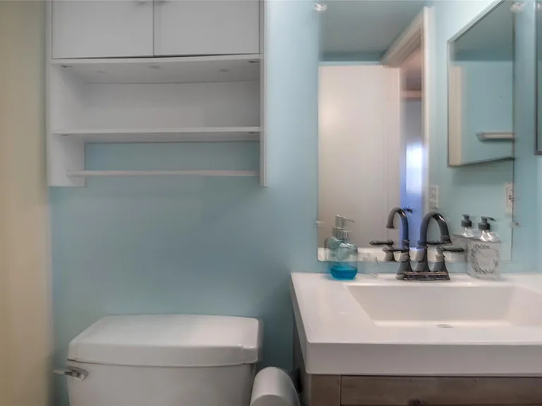5186 NE 6th Ave #710 — Photo 16