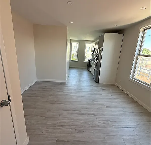 30-68 41st St #3 — Photo 5