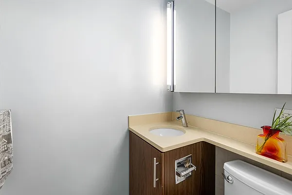 Rented by Compass | media 37