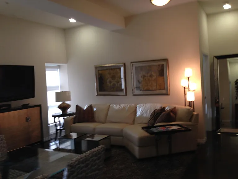 125 N Raymond Ave #409 — Photo 8