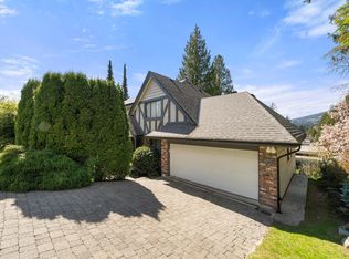 4877 Cedarcrest Ave, North Vancouver, BC