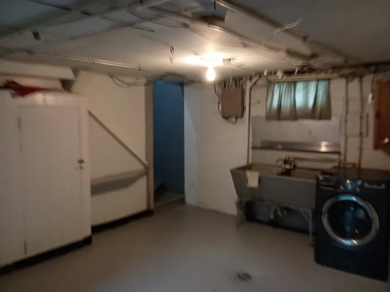 320 S Griffin St — Photo 36