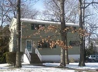 248 Rafkind Rd, Bloomingdale, NJ 07403