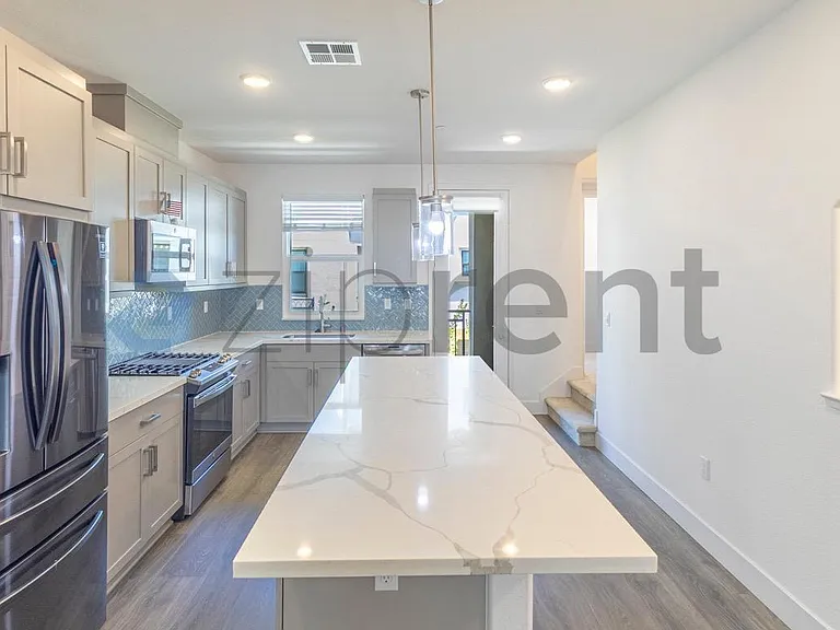 323 Alviso Ter — Photo 9