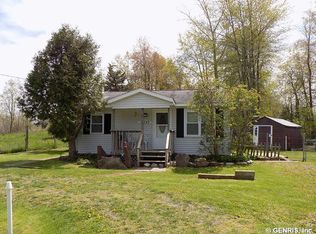 16542 4th Section Rd, Holley, NY 14470