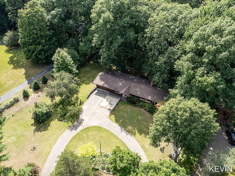 3480 64th St, Saugatuck, MI 49453 MLS 23133116 Zillow