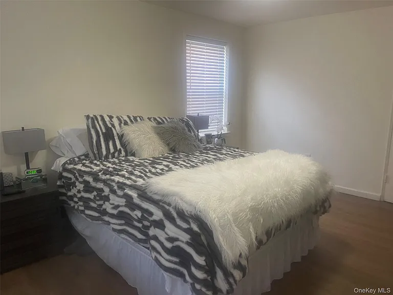 111 S Centre Ave #1 — Photo 11