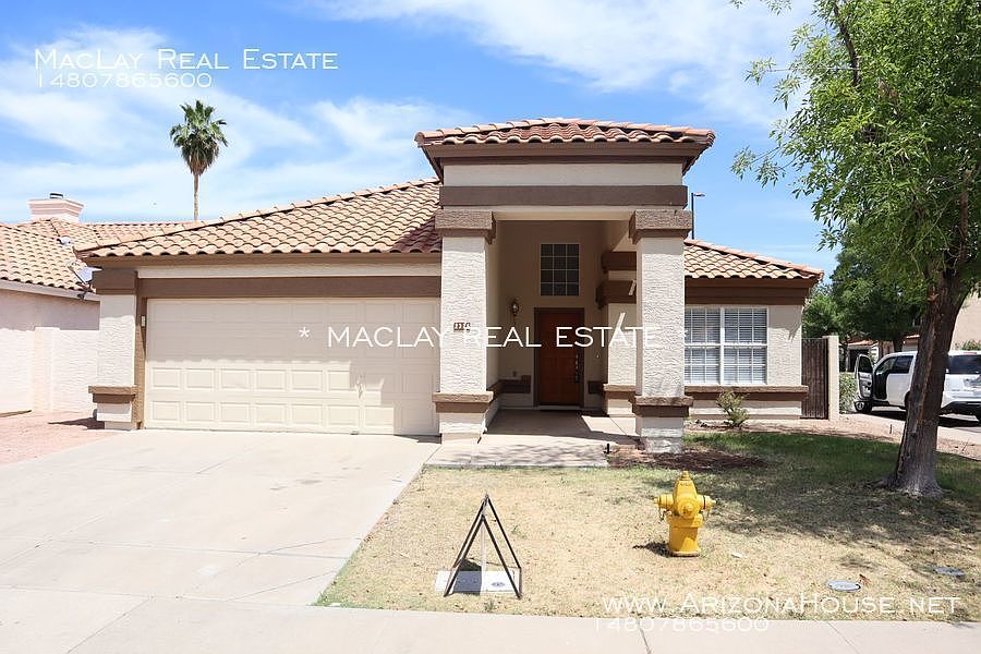 1st image of 2326 E Lakecrest Dr