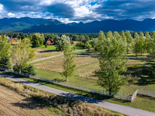 369 La Brant Rd, Bigfork, MT 59901