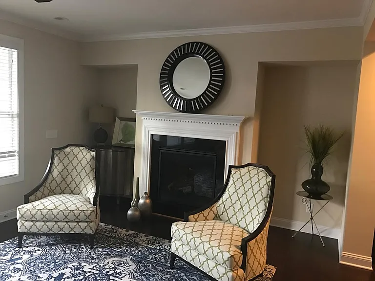 4226 Vallonia Dr — Photo 2