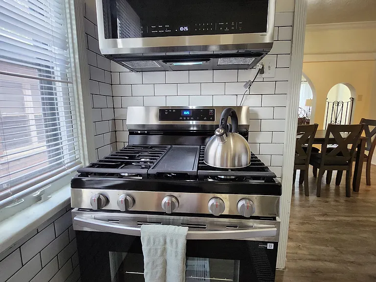 6304 Cabanne Ave — Photo 20