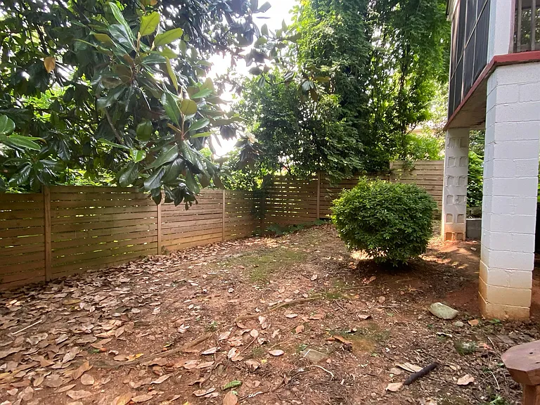 280 Holly Rd NW #B — Photo 10