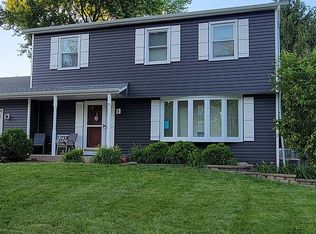 2020 Monday Dr, Elgin, IL 60123