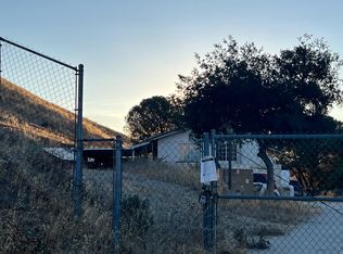 11561 Soledad Canyon Rd, Agua Dulce, CA 91390