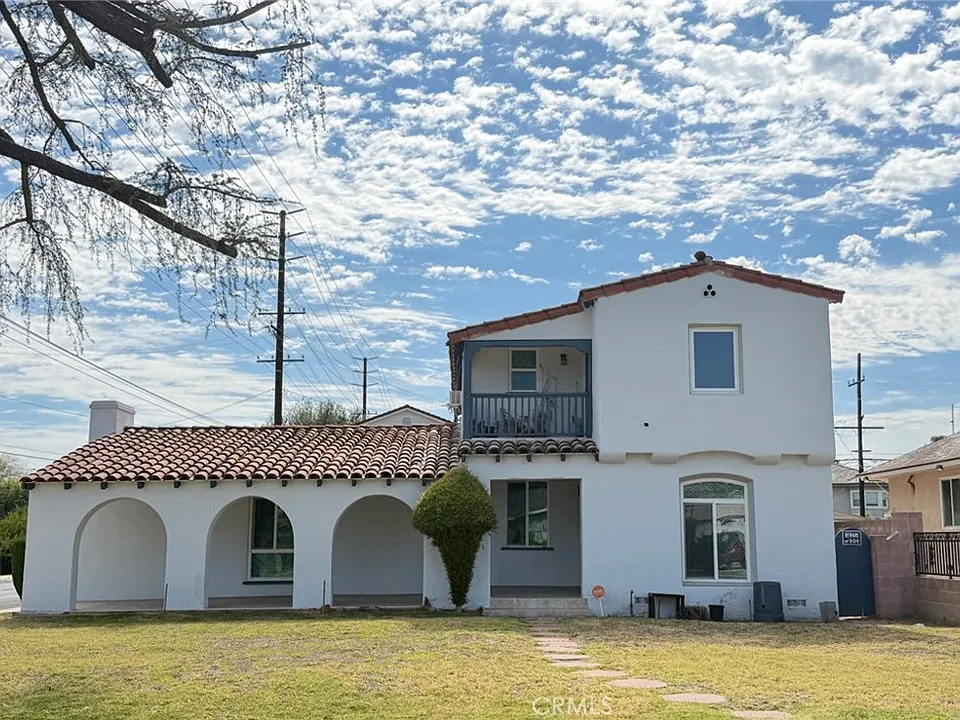 5703 Golden West Ave