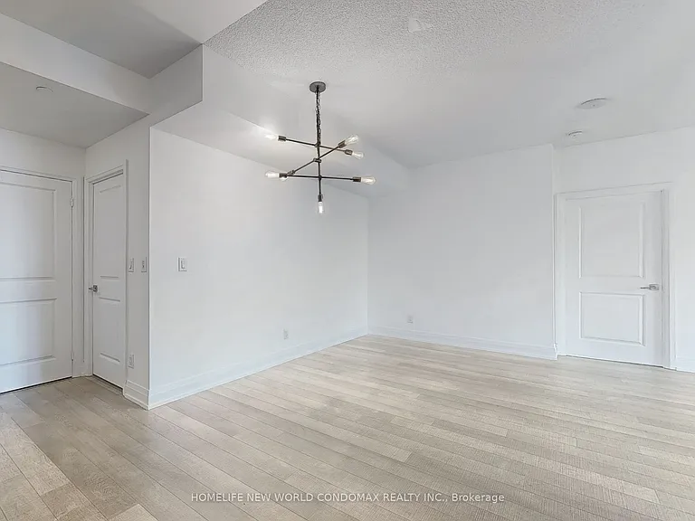 7165 Yonge St #1906 — Photo 12