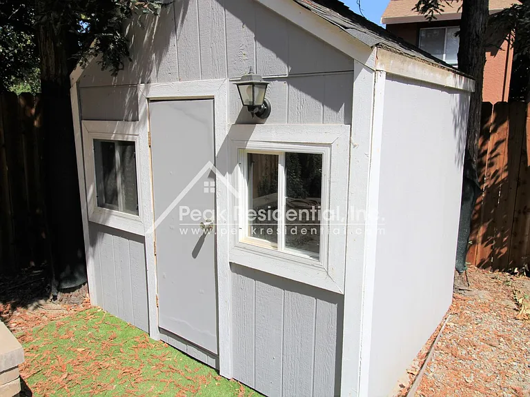 2641 Decker Way — Photo 37