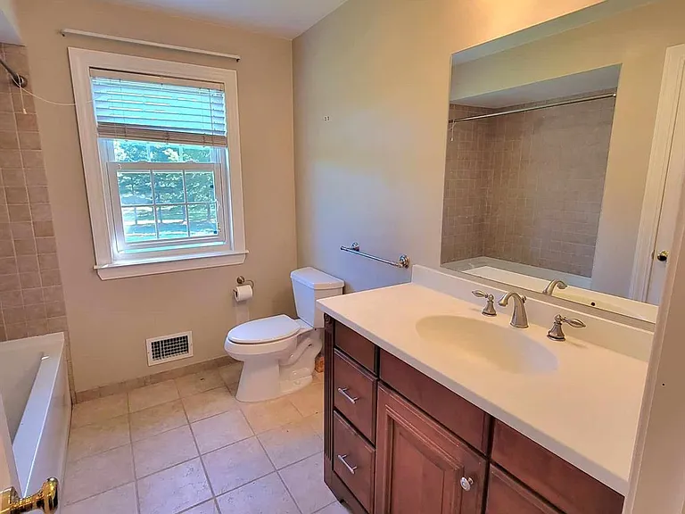 27 Weathervane Dr #21 — Photo 7