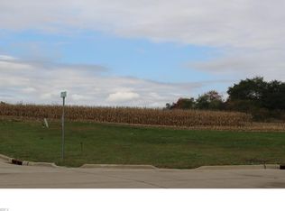 2278 Amberfield Dr, Wooster, OH 44691