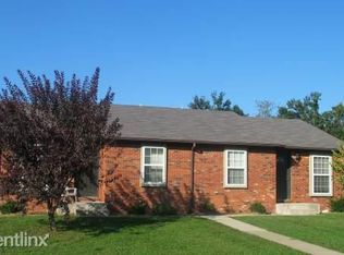 509 Pepperhill Ct, Glen Carbon, IL 62034