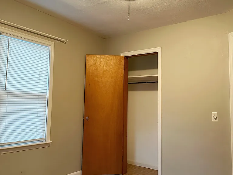 605 Fountain St — Photo 15