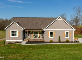 736 Bert Garner Ln, Maryville, TN 37803