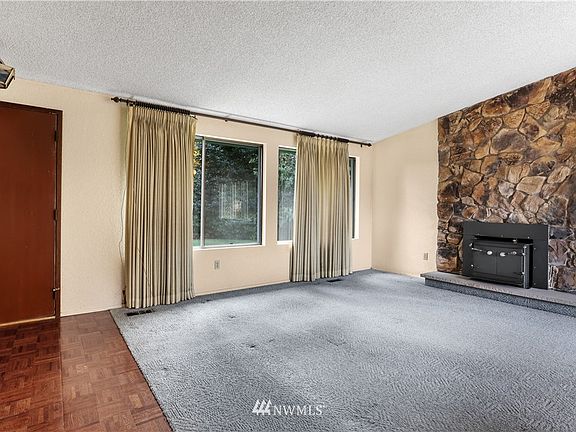 5th image of 4206 S 324th Pl