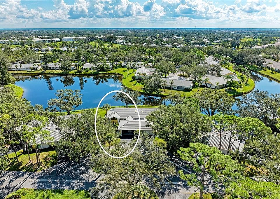 1st image of 230 SOUTHAMPTON DRIVE #322