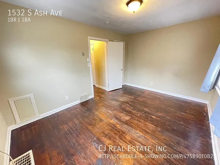 1532 S Ash Ave — Photo 5