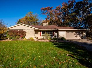 143 Squaw Creek Rd, Marshall, MI 49068