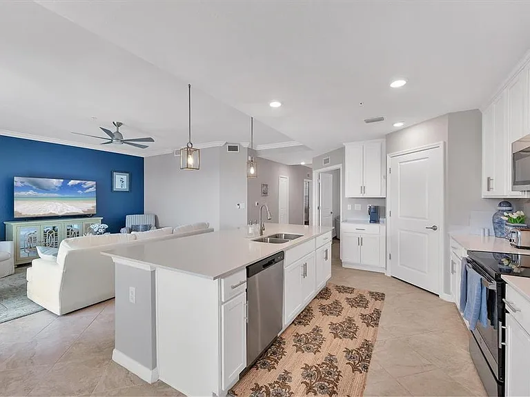 14184 Heritage Landing Blvd #516 — Photo 13