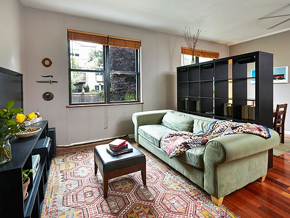 5th image of 381 Douglass St APT 1C