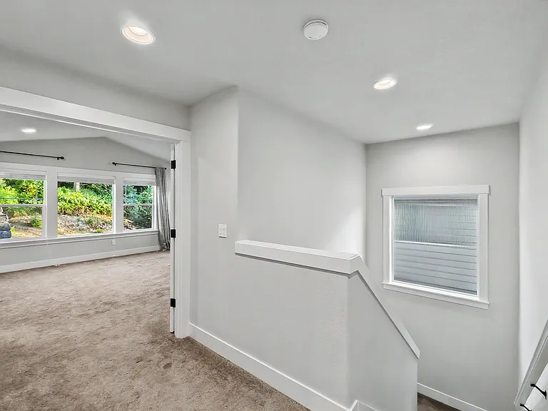 7615 Applegate Dr — Photo 14
