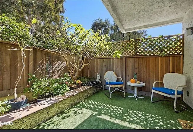 49 Mission Plaza Dr — Photo 8