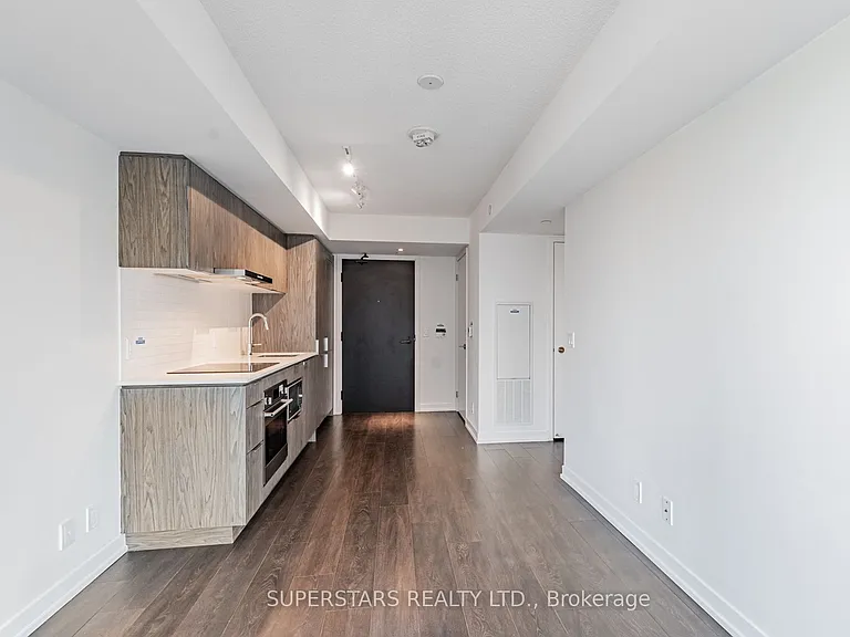60 Shuter St #2610 — Photo 11