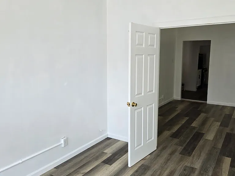 61 Randolph Ave #1 — Photo 6