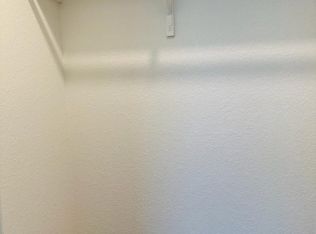 21 Otter Rd, Kyle, TX 78640