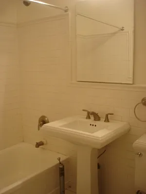 Rented by Stonehenge NYC LLC | media 26