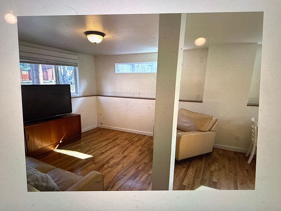 1st image of 930 Smith Ln #930